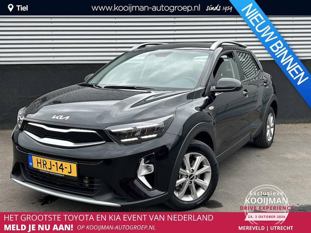 Kia Stonic 1.0 T-GDi MHEV DynamicLine NL-auto, Parkeersensoren, Navigatie, Climate control, Apple CarPlay/Android auto, achteruitrijcamera,