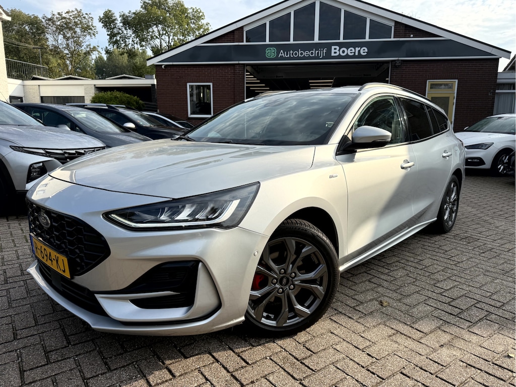Ford Focus Wagon 1.0 EcoBoost Hybrid ST Line X Winterpakket, Camera, 17''Lmv
