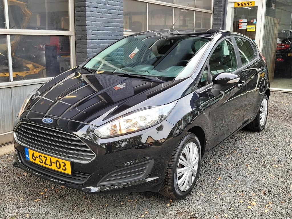 Ford Fiesta 1.0 Style | NW DISTRIBUTIE | APK+OH | AC | CC |