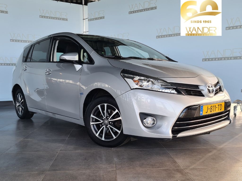 Toyota Verso 1.8 VVT-i Business /Trekhaak/Panoramadak/Cruise/Dual-zone airco