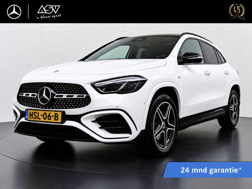 Mercedes-Benz GLA 250 e Business Solution AMG | Trekhaak Wegklapbaar | Panorama - Schuifdak | Apple Carplay/Android Auto | Verwarmd Stuurwiel | Adaptieve Cruise Control | Klasse 3 Alarm | Keyless Entry