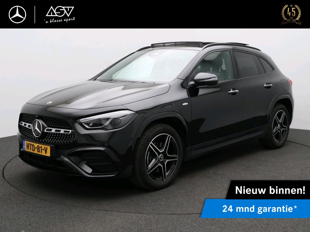 Mercedes-Benz GLA 250 e Business Solution AMG | Trekhaak Wegklapbaar | Panorama - Schuifdak | Apple Carplay/Android Auto | Verwarmd Stuurwiel | Adaptieve Cruise Control | Klasse 3 Alarm | Keyless Entry