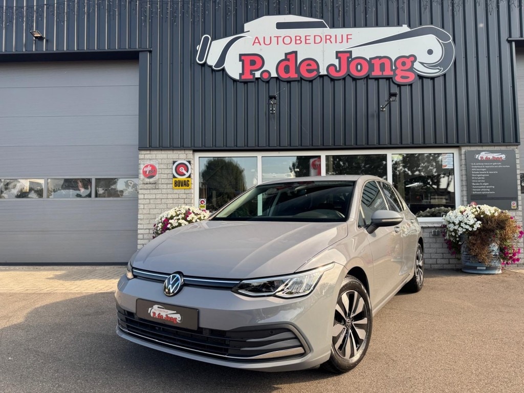 Volkswagen Golf 1.0 TSI LIFE MOVE EDITION ACC Camera Stoelverwarming Navigatie Led Carplay etc.