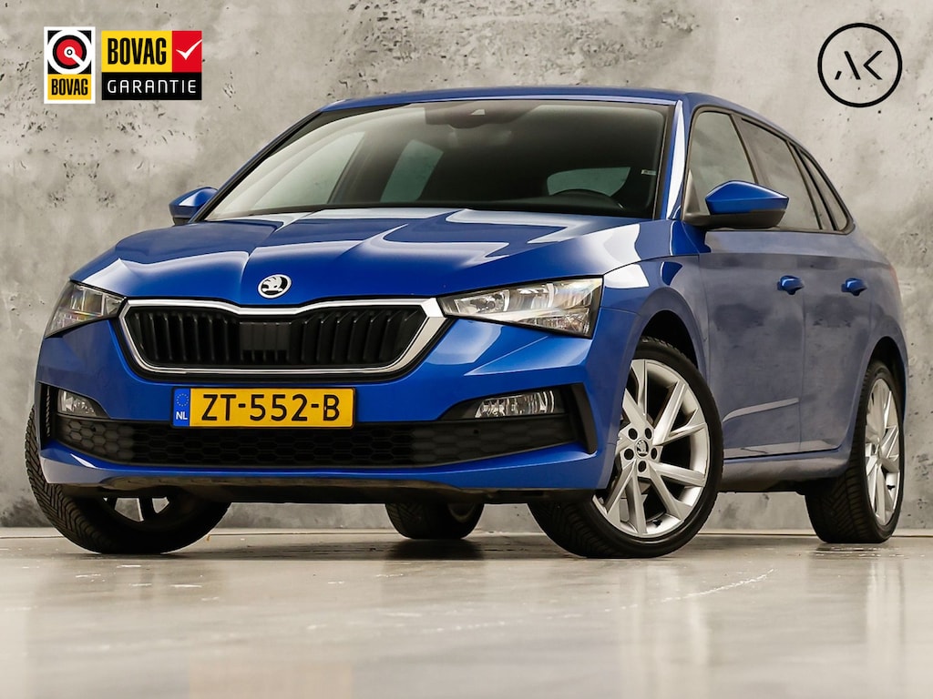 Skoda Scala 1.0 TSI Sport (KUIPSTOELEN, VIRTUAL COCKPIT, APPLE CARPLAY, GROOT NAVI, SPORTSTOELEN, GETINT GLAS, PARKEERSENSOREN, CLIMATE, CRUISE, NIEUWSTAAT)