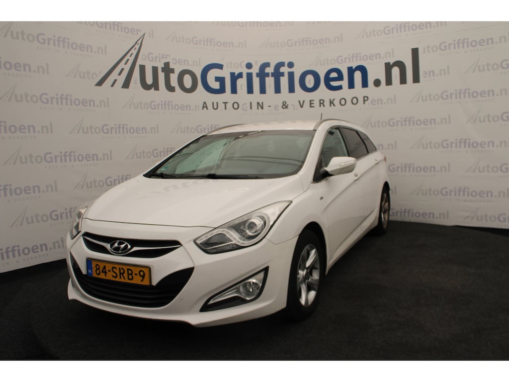 Hyundai i40 Wagon 1.6 GDI Blue Business Edition loopt op 3-cilinders, EXPORT