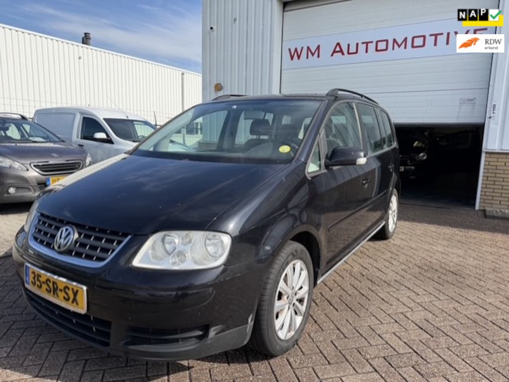 Volkswagen Touran 2.0-16V FSI AUTOMAAT APK T/M 9-9-2027