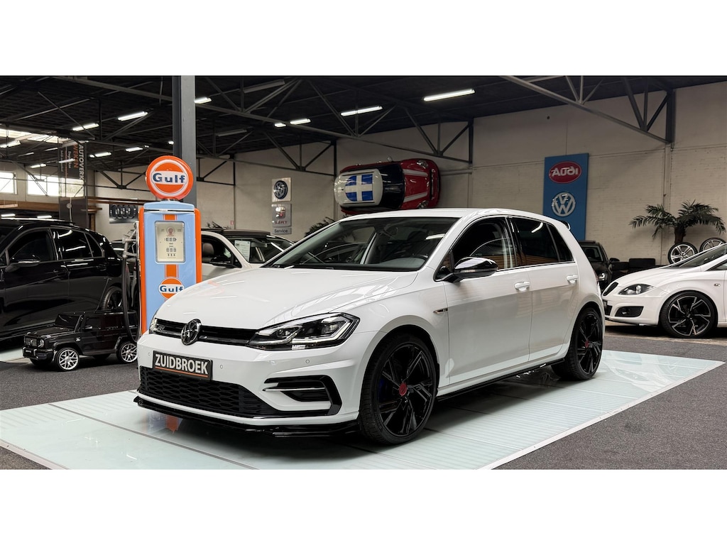 Volkswagen Golf 1.5 TSI DSG | R-Line | Maxton | Navi | | 5-Drs