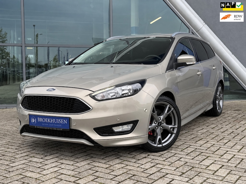Ford Focus Wagon 1.0 Titanium 125pk Trekhaak / Camera / Cruise Control
