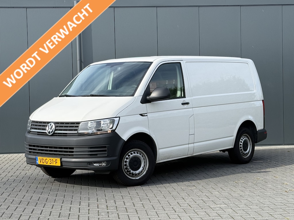 Volkswagen Transporter 2.0 TDI 102 PK / L1H1 / WORDT VERWACHT / ACHTERKLEP / 1e EIG. / AIRCO / CRUISE / CAMERA