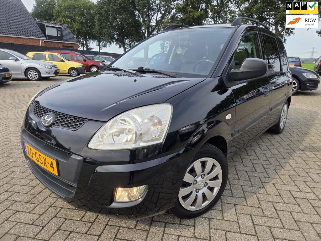 Hyundai Matrix 1.6i Dynamic 2008. Airco/Cv/Trekhaak Etc.. APK 10-2027