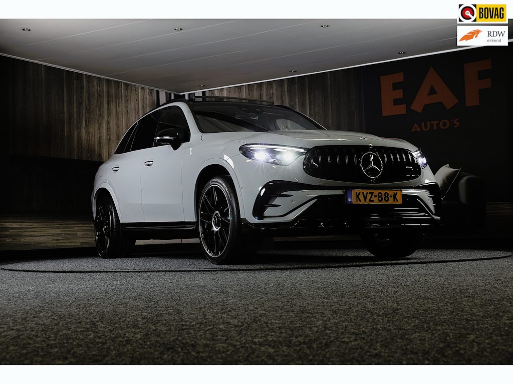Mercedes-Benz GLC 300e 4MATIC AMG 63 Look / Head Up / Memory / Open Pano / 360 Camera / Acc / Trekhaak / Led / 20 Inc