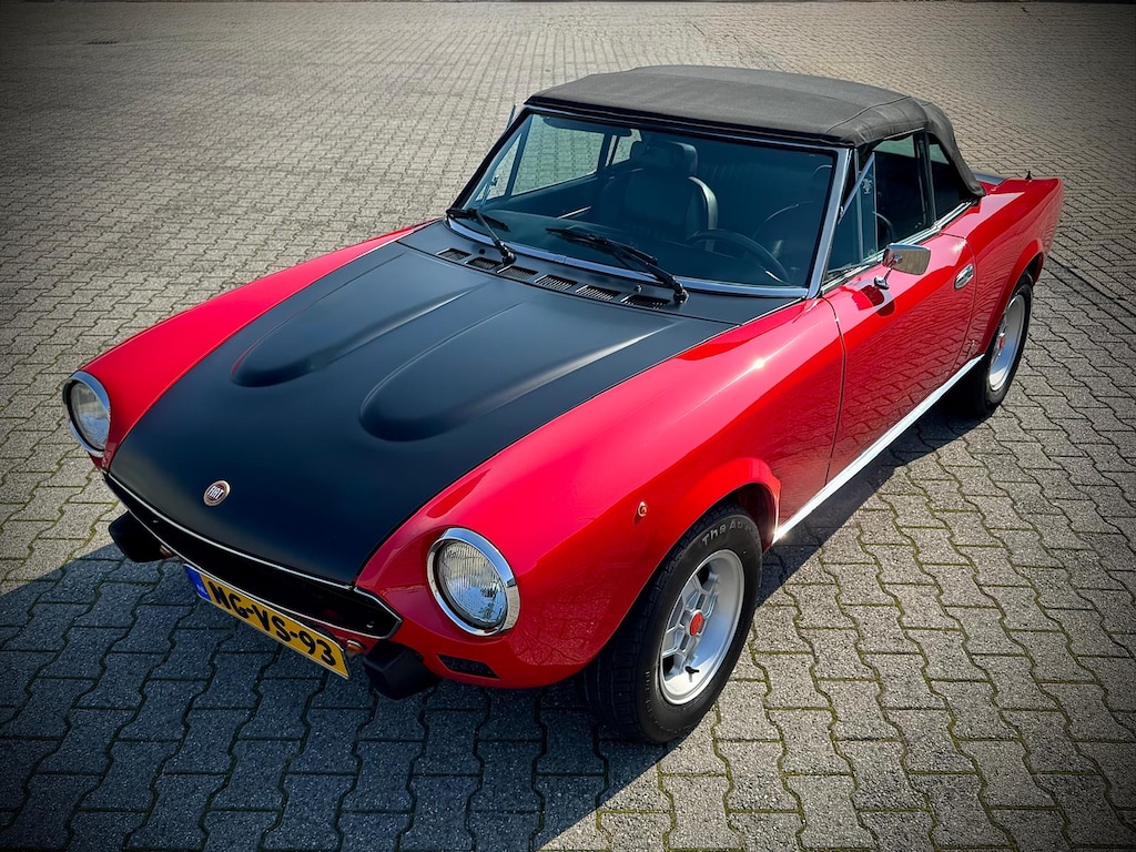 Fiat 124 2.0 Spider / CS2 / Carburetor / Abarth look / FROM LONGTERM ENTHOUSIAST!