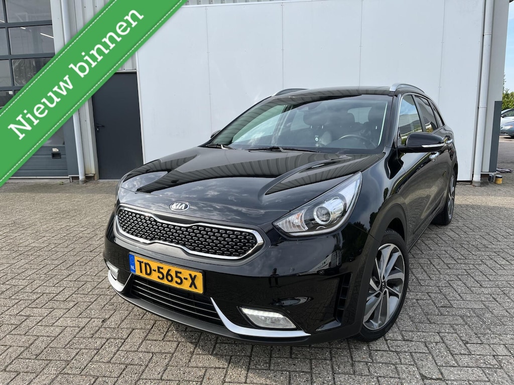 Kia Niro Hybrid 1.6 GDi Edition|schuifdak|stuur/stoelverw.|trekhaak