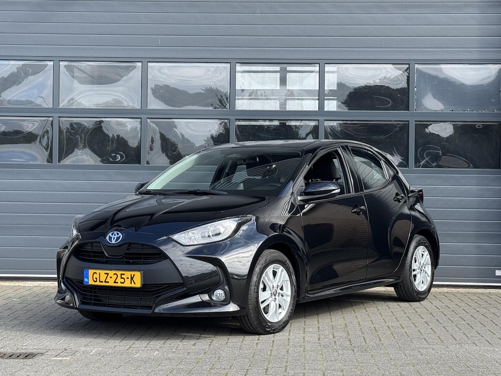 Toyota Yaris 1.5 HYBRID 115 ACTIVE I AUTOMAAT I APPLE CARPLAY I P-CAMERA I ADAPTIVE CRUISE CONTROL