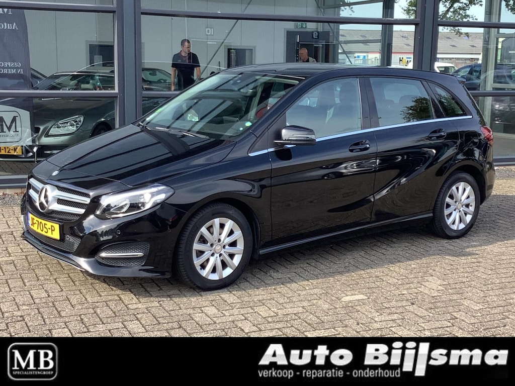 Mercedes-Benz B-klasse 180 Edition Ambition, navi, cruise, led verlichting
