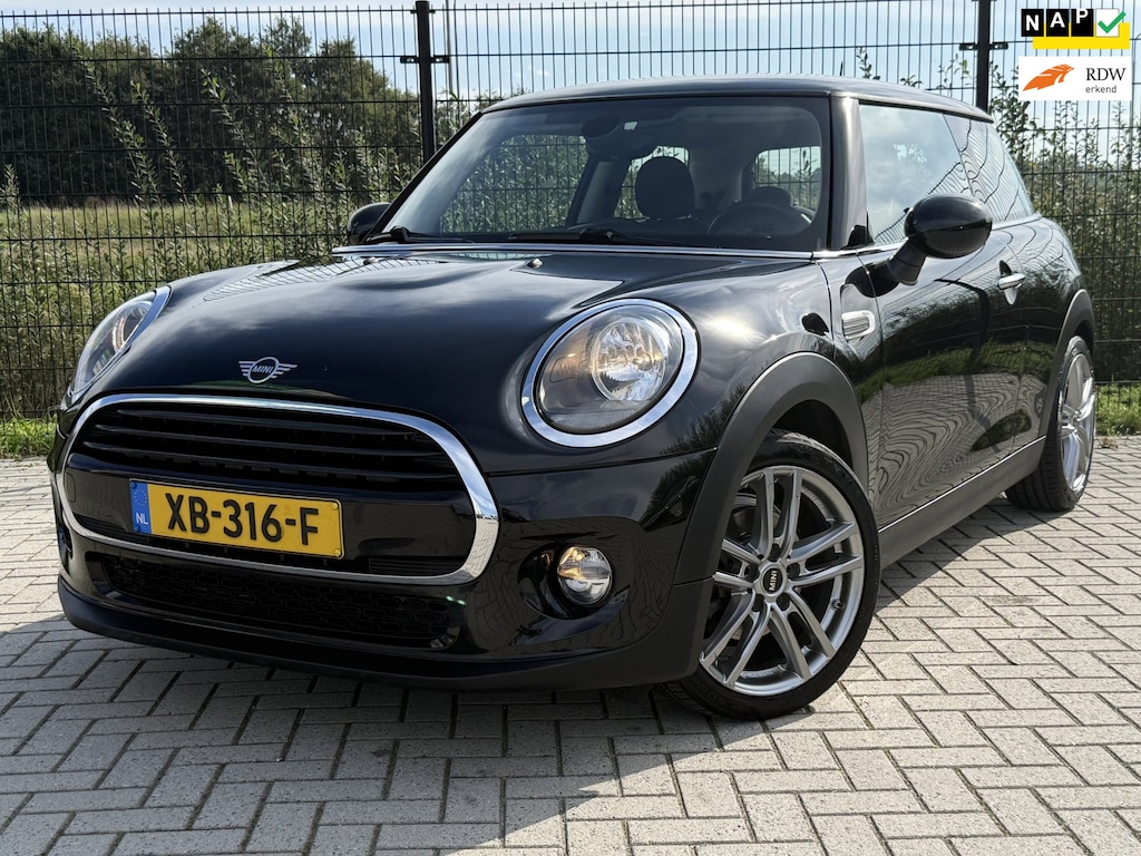 MINI Cooper 3-Deurs 1.5 | PDC | Bluetooth | NAVI | Cruise Control |