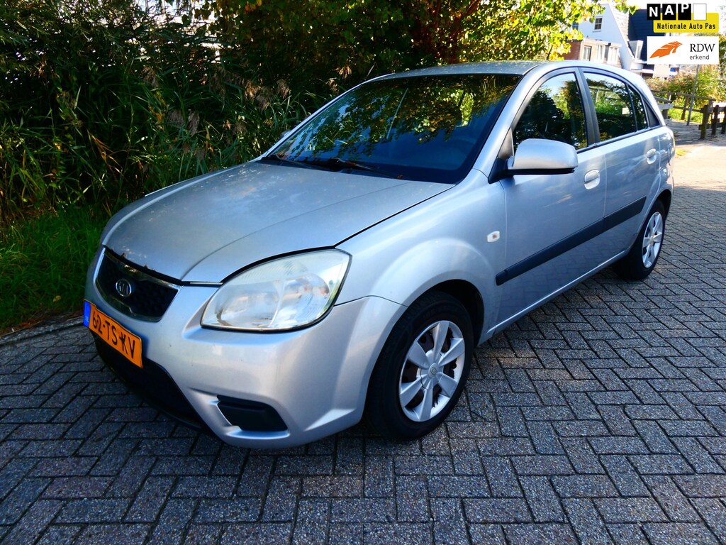 Kia Rio 1.4i 97pk 5-deurs Airco EXPORT INRUILKOOPJE ZO MEENEMEN