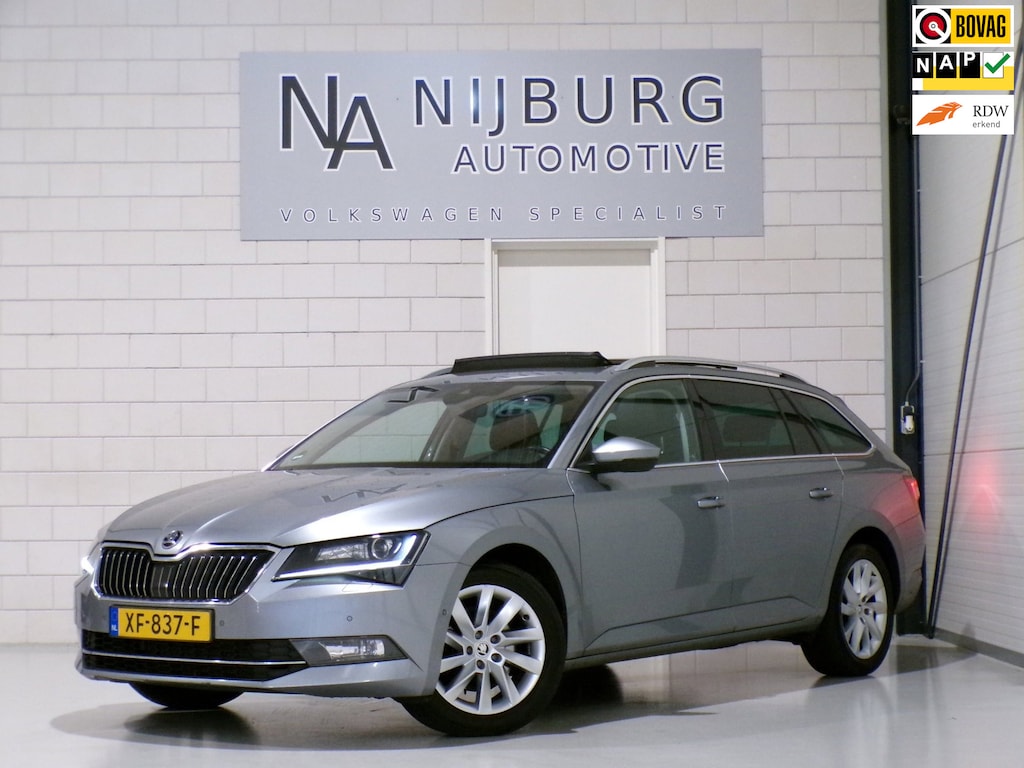 Skoda Superb Combi 1.5 TSI ACT Sportline Business Pano Apple-Carplay Leer Trekhaak Stoelverwarming Android-Auto Memory-seat DAB+