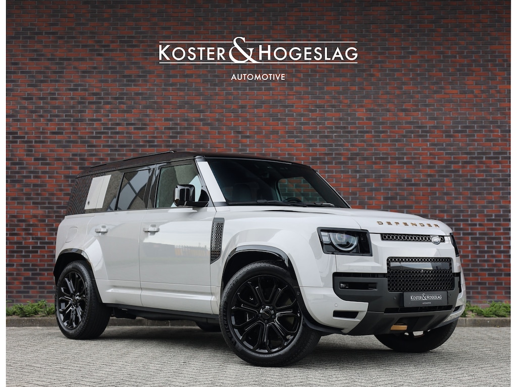 Land Rover Defender P635 OCTA | Pano - Trekhaak - Meridian