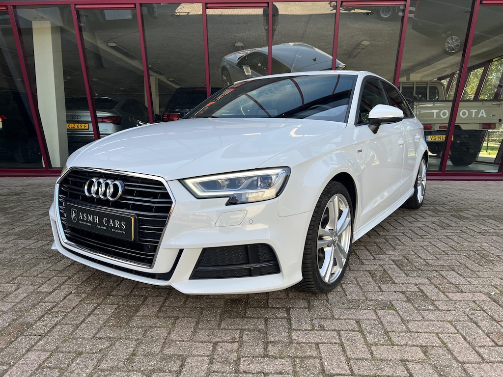 Audi A3 Sportback 35 TFSI CoD Design Pro Line Plus | LED | PDC | Cruise | Camera | Navi | S-line |