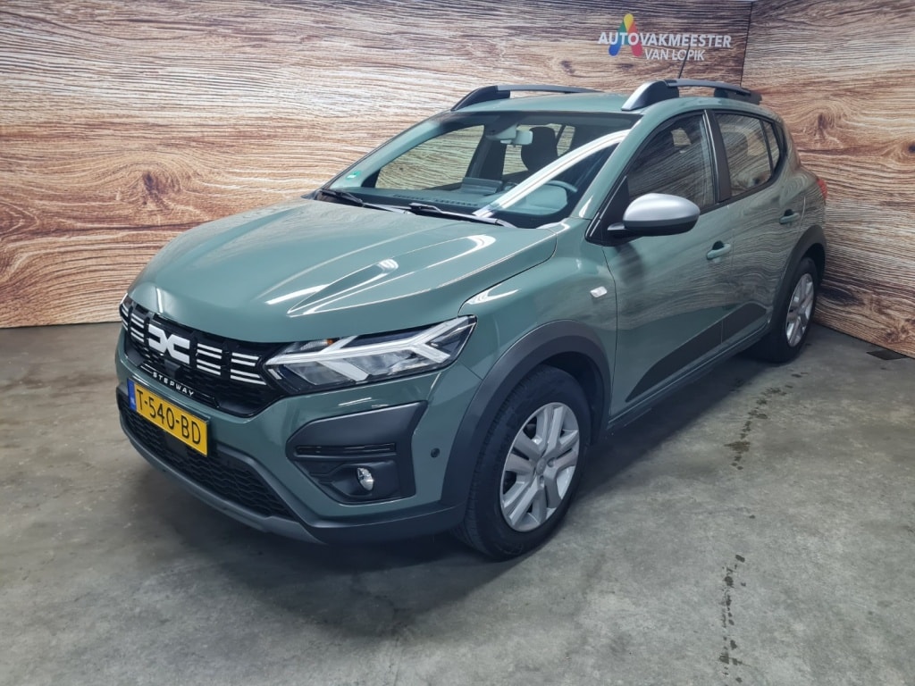 Dacia Sandero 1.0 TCe 90pk CVT GPF Expression Carplay Camera 1e eign. All-in prijs + 12 mnd garantie!