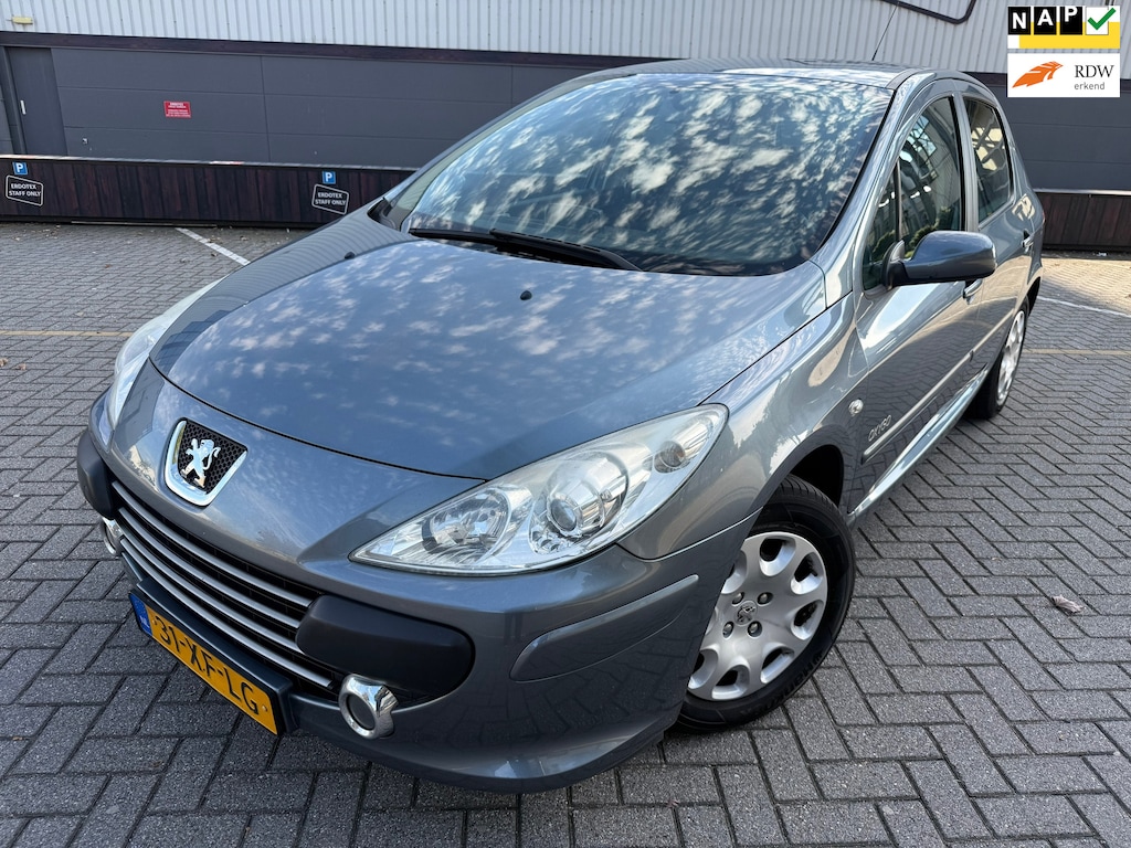 Peugeot 307 1.6-16V Oxygo*AIRCO*APK*NAP*ELKT-RAAM*CRUISE*TERKHAAK