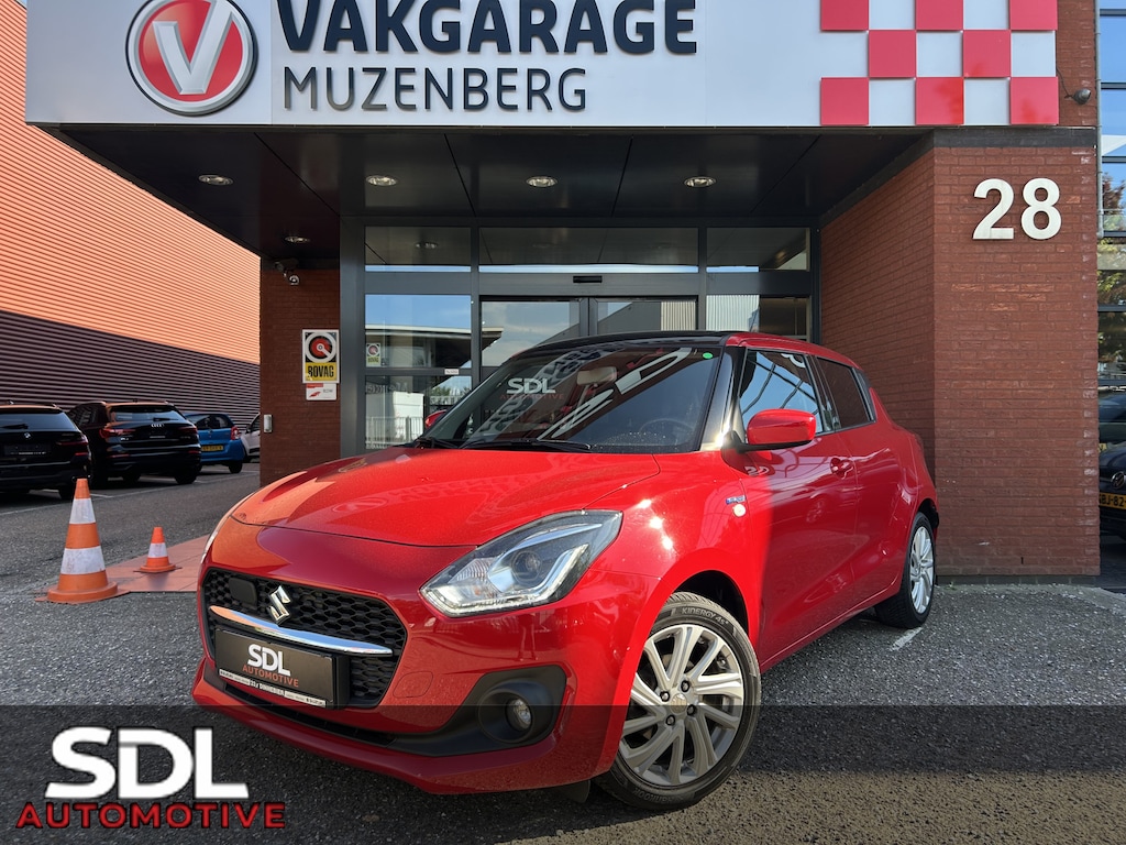 Suzuki Swift 1.2 Style Smart Hybrid // DODEHOEK // ADAPT. CRUISE // CAMERA+SENSOREN // STOELVERWARMING // APPLE CARPLAY / ANDROID AUTO