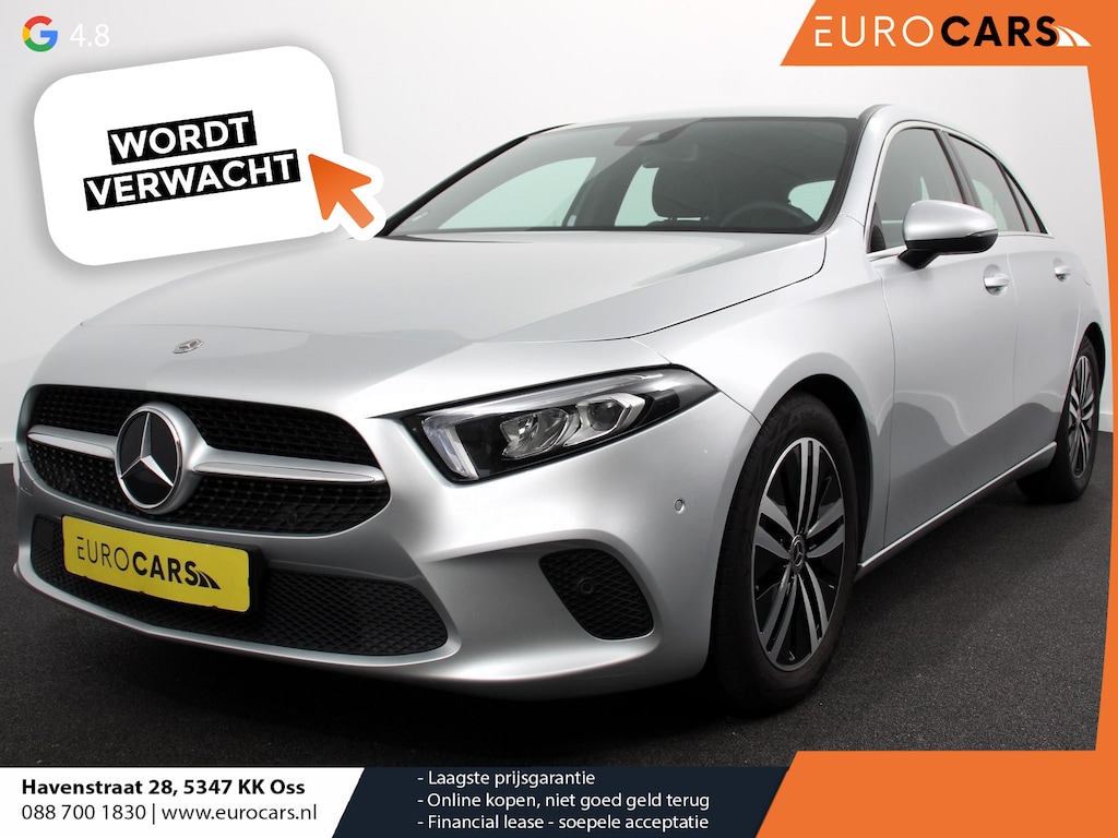 Mercedes-Benz A-klasse 180 Progressive 7-DCT Navigatie Climate Control Virtual Cockpit Stoelverwarming 17" Lichtmetalen velgen Parkeer sensoren Cruise Control