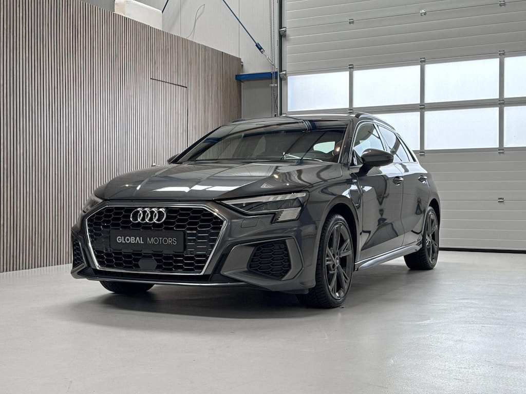 Audi A3 Sportback 40 TFSI e S Line Edition - 204PK - VIRTUAL COCKPIT - ADAPT. CRUISE - CARPLAY - LED - STOELVERWARMING