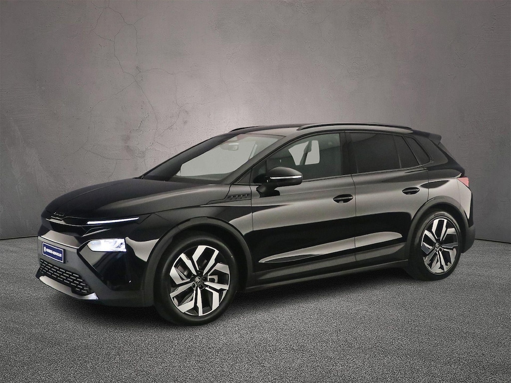 Skoda Elroq 85 Sportline 286pk Automaat Trekhaak, Adaptive cruise control, Achteruitrijcamera, LED koplampen, Stuurwiel verwarmd, Parkeersensoren, App connect, Stoelverwarming