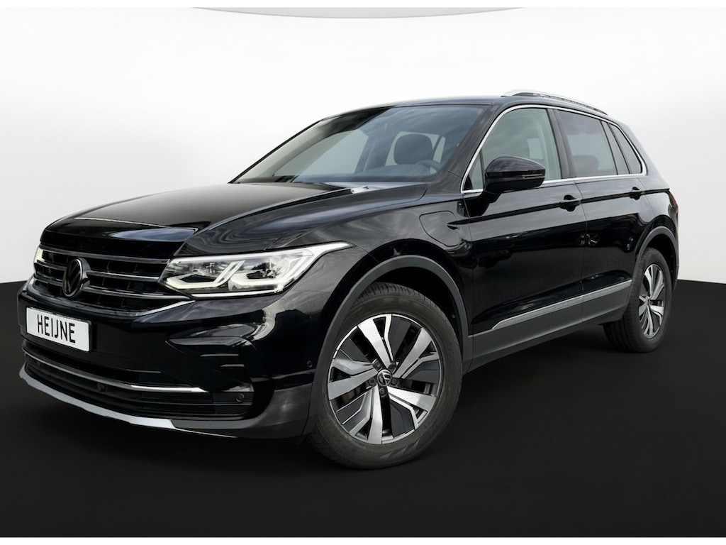 Volkswagen Tiguan 1.4TSI eHybrid 245PK DSG ELEGANCE LEDER/CAMERA/IQ-LIGHT/HEAD-UP/TREKHAAK