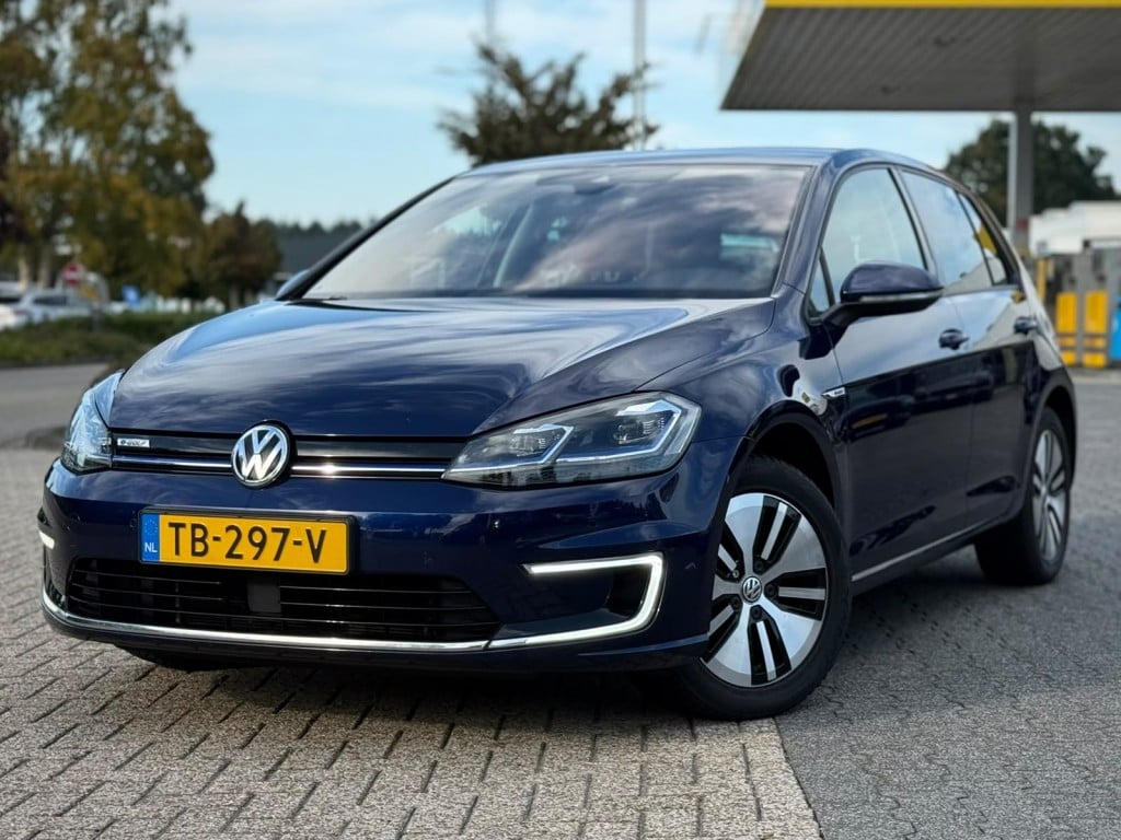 Volkswagen E-Golf SOH 87% CAMERA CARPLAY