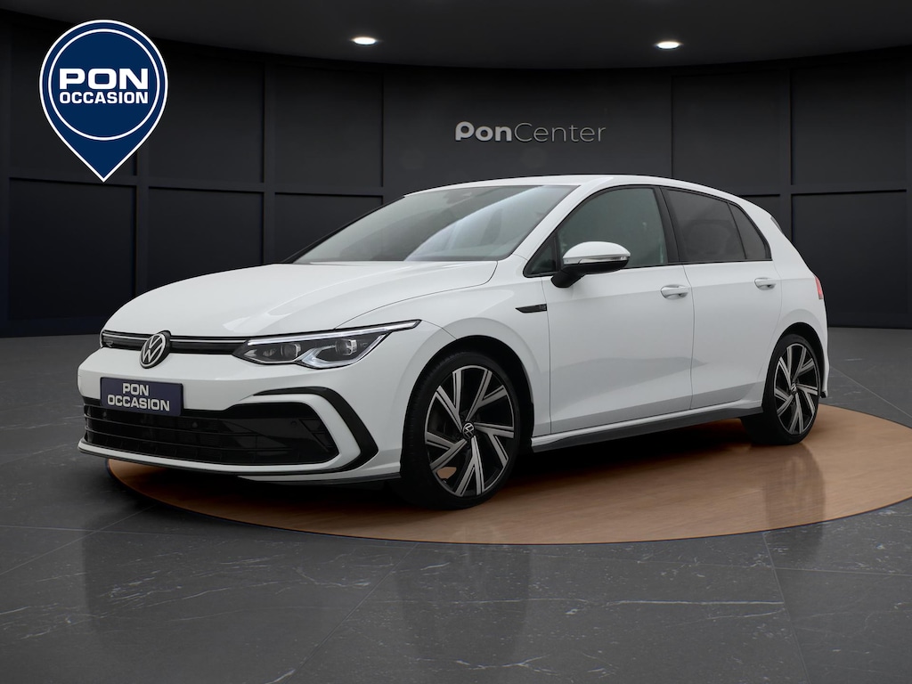 Volkswagen Golf 1.5 eTSI R-Line | Navigatie | IQ-Light | ACC | Stuur-/Stoelverwarming | Camera | Keyless |