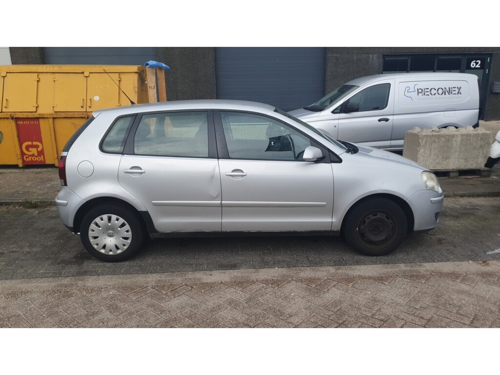 Volkswagen Polo 1.4-16V Optive