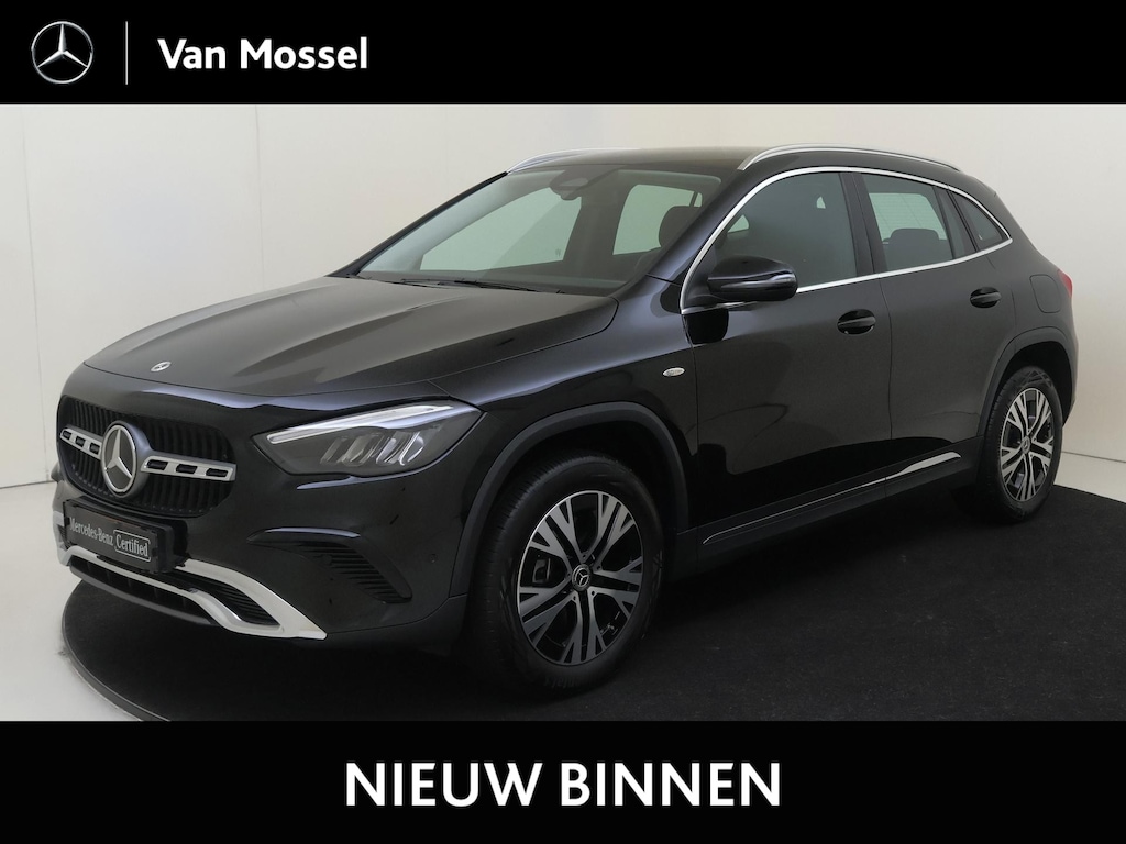 Mercedes-Benz GLA 250 e Business Solution Luxury / Winterpakket / Achteruitrijcamera /