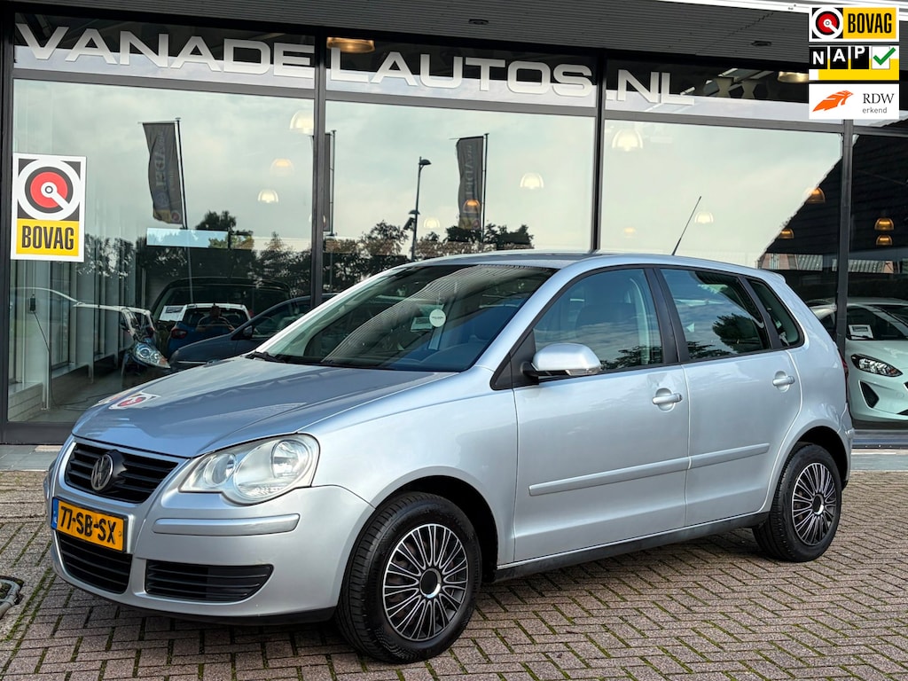 Volkswagen Polo 1.4-16V Comfortline 5Drs Airco Cruise NL-Auto NAP Nieuwe APK!