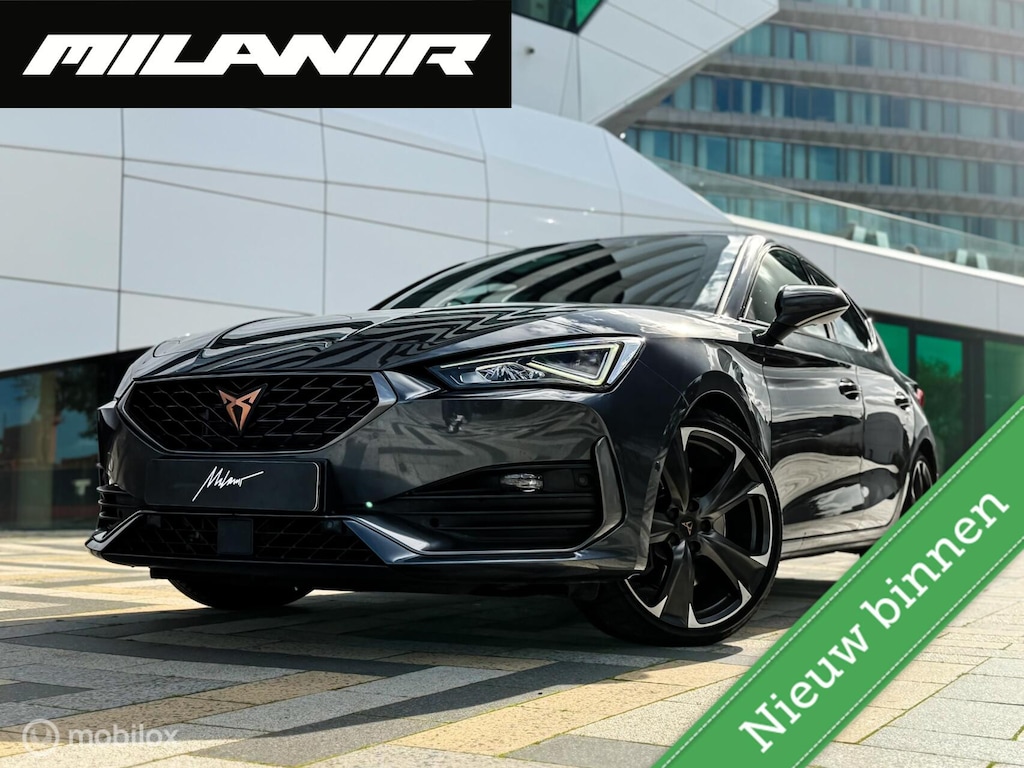 CUPRA Leon 2.0 TSI 300 pk |Keyless|Sfeer|ACC|Stuurverwarming
