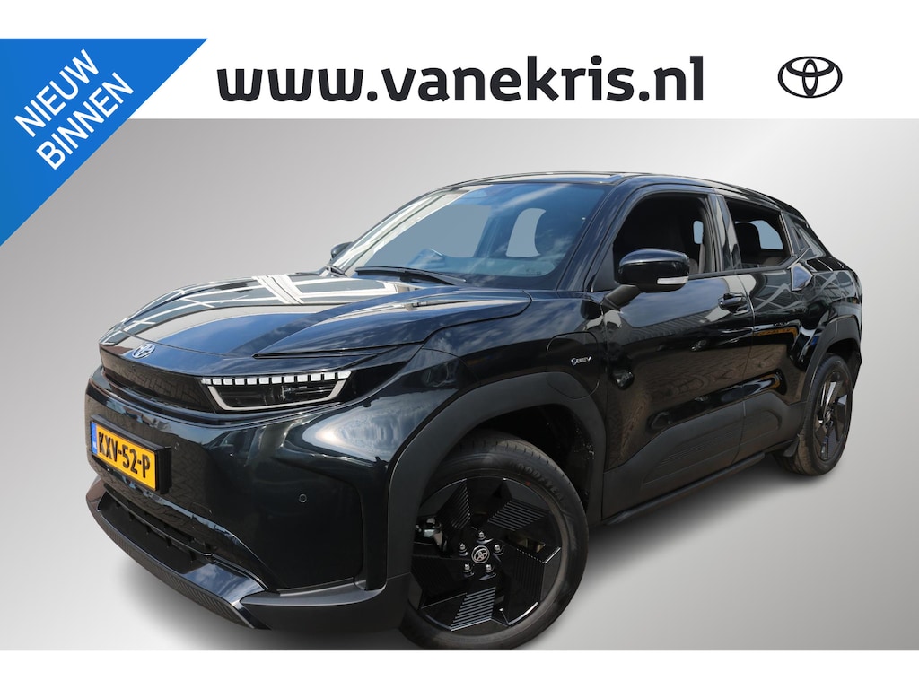 Toyota Urban Cruiser Dynamic 61 kWh , BSM, Achteruitrij camera, adaptive cruise, keyles entree, Stoelverwarming