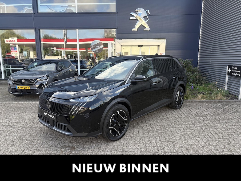 Peugeot e-5008 Allure 73 kWh 7p