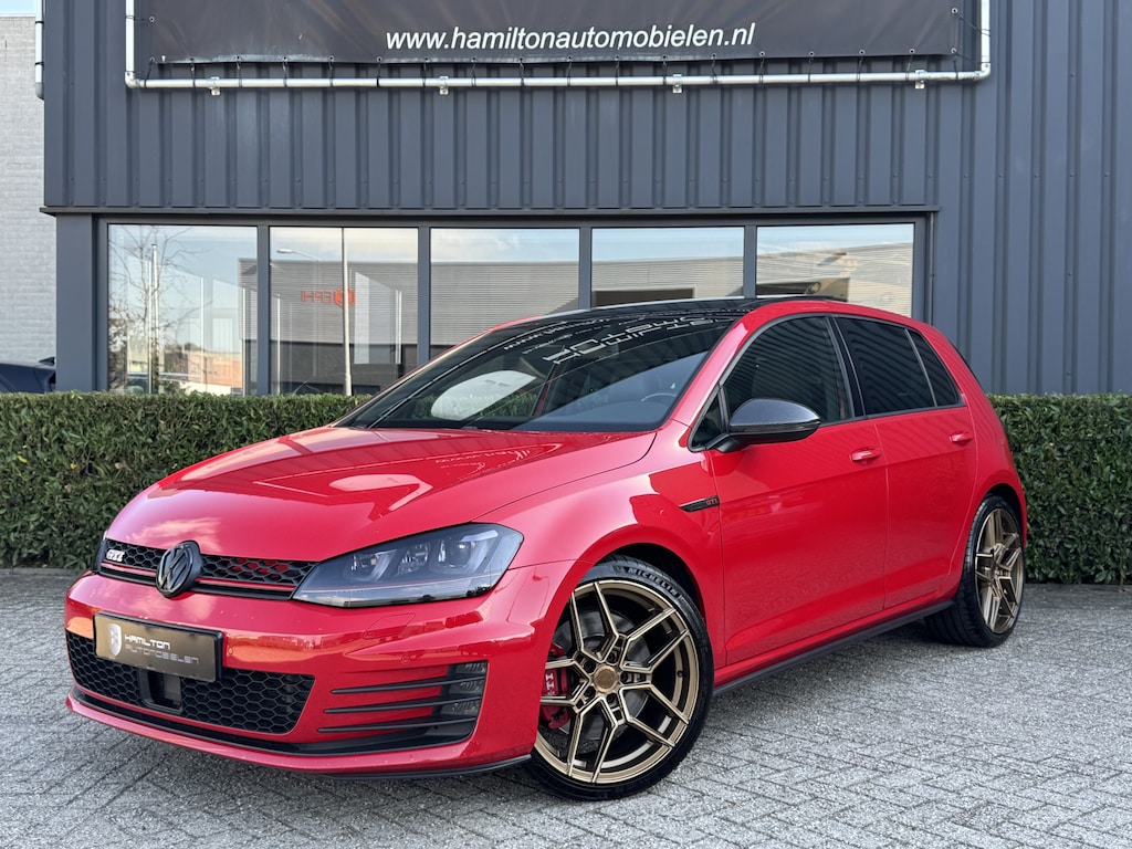 Volkswagen Golf 7 GTI Performance 2.0 TSI 320pk DSG / Aut. Pano Leder Dynaudio Milltek Eventuri 19" !!!