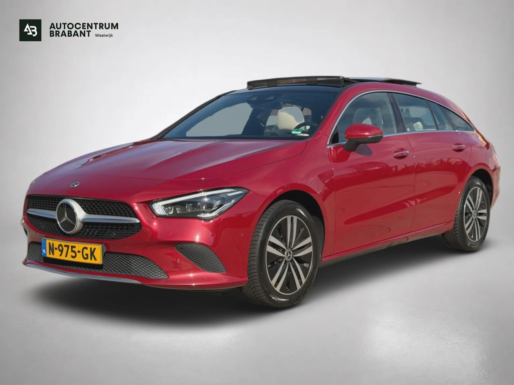 Mercedes-Benz CLA Shooting Brake 250e Solution AMG Limited (NL-auto, Goed OnderH, Panorama, SfeerV, Carplay, Lane Assist)