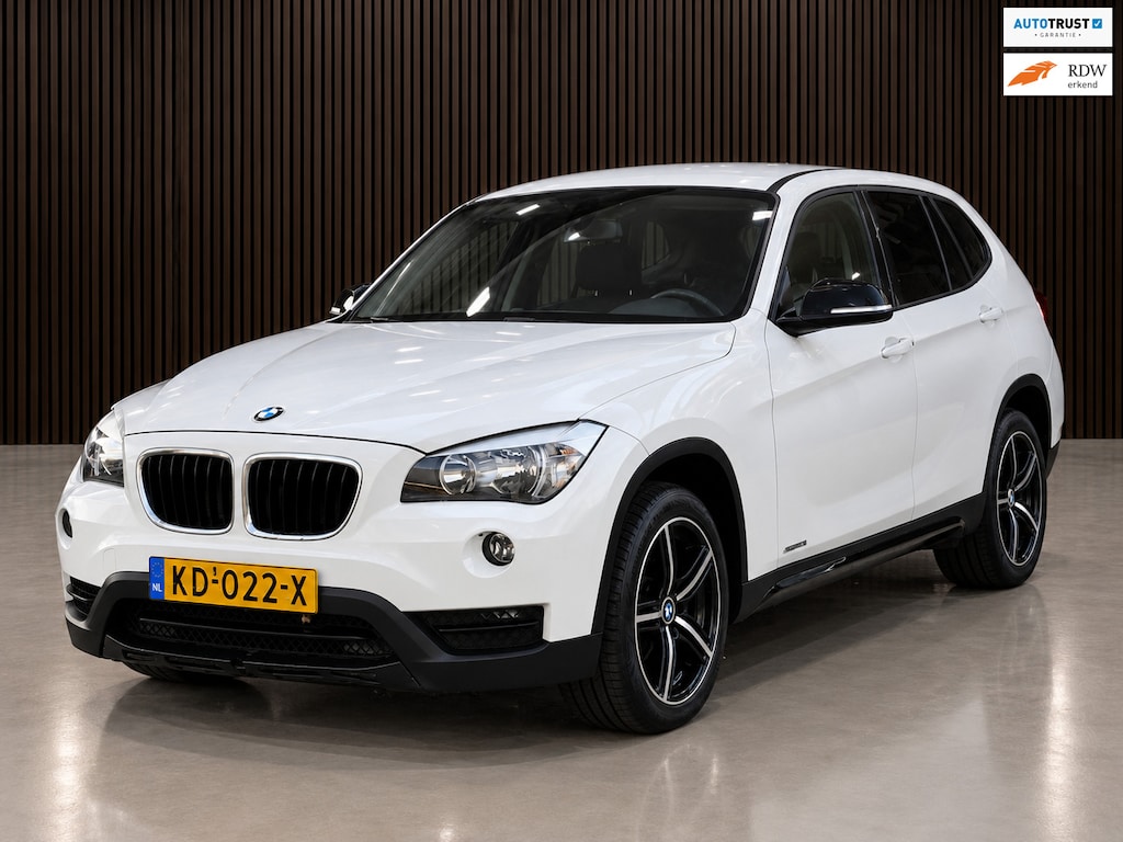 BMW X1 SDrive18i AUTOMAAT NAVI/CRUISE/ISOFIX | NETTE AUTO !