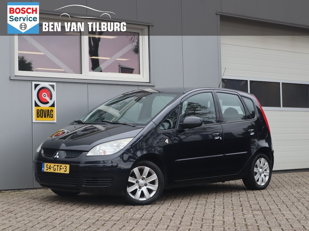 Mitsubishi Colt 1.3 Invite+ / Automaat / Airco / Stuurwiel bediening