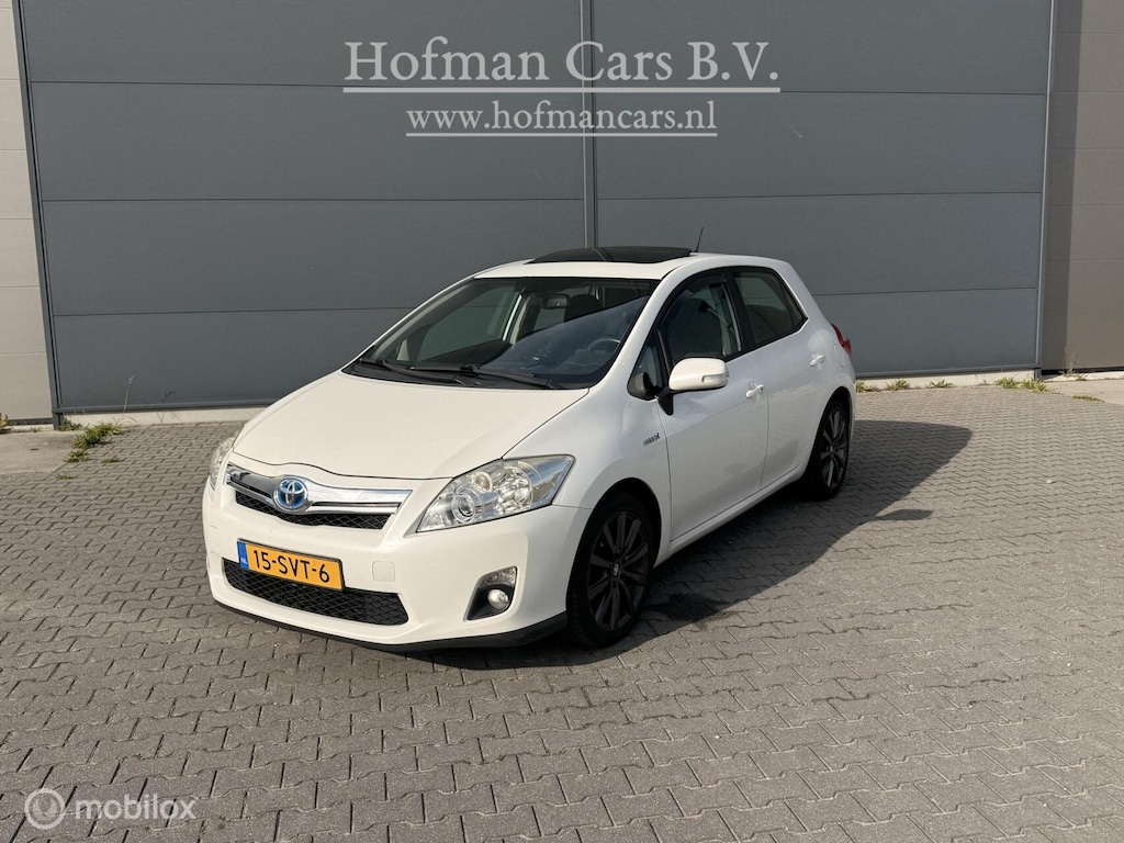 Toyota Auris 1.8 Full Hybrid Executive Business | Hybrid | 01/2012 | 306.540 km | Wit