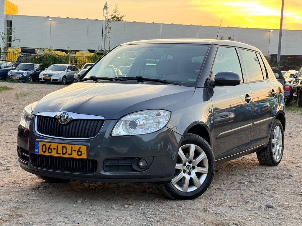 Skoda Fabia 1.2-12V Sprint/ ZUINIG/ LAAG KM