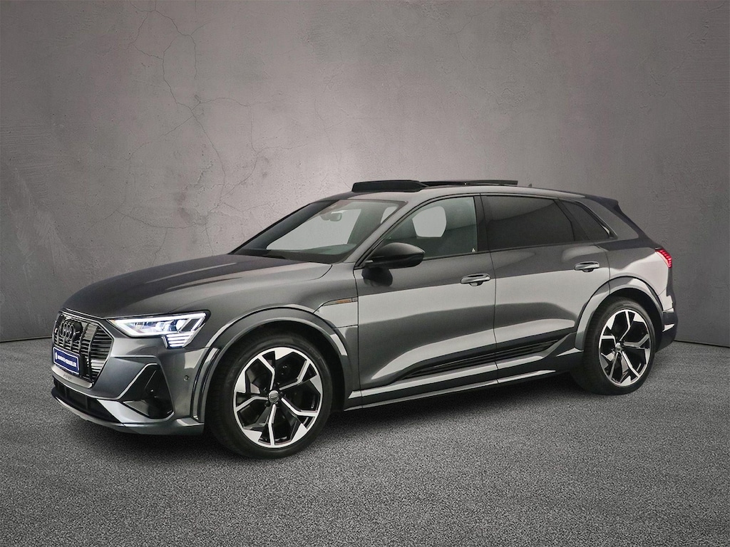 Audi E-tron S quattro 95 kWh | Trekhaak | Panoramadak | Luchtvering | Leder | Elektr stoelen | Bang & Olufsen | 360 camera | Privacy Glas