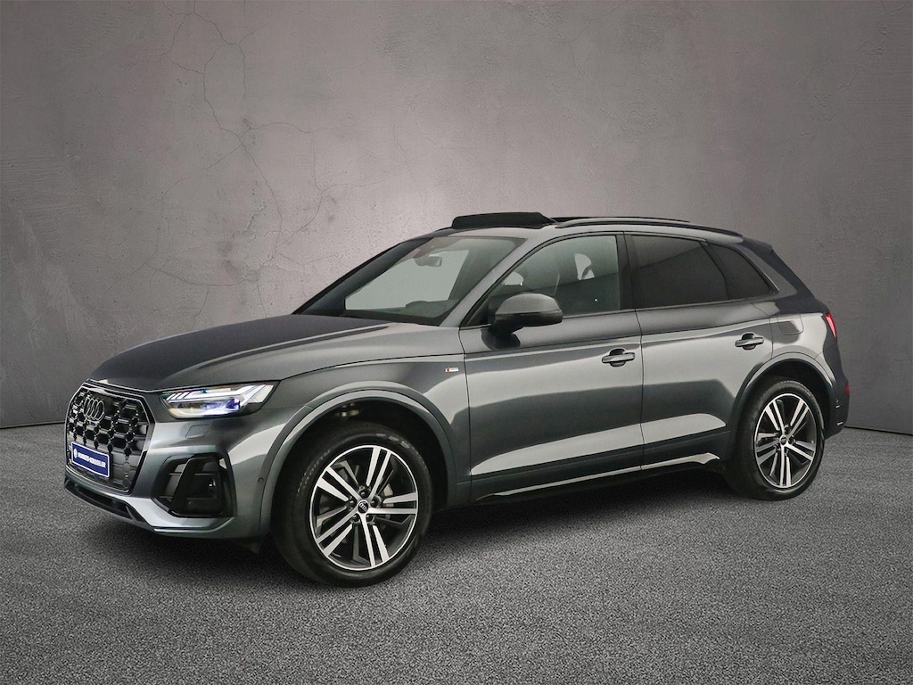 Audi Q5 50 TFSI e S edition Competition | Panoramadak | Trekhaak | 360 camera | Adaptieve Cruise | Leder | Matrix-LED