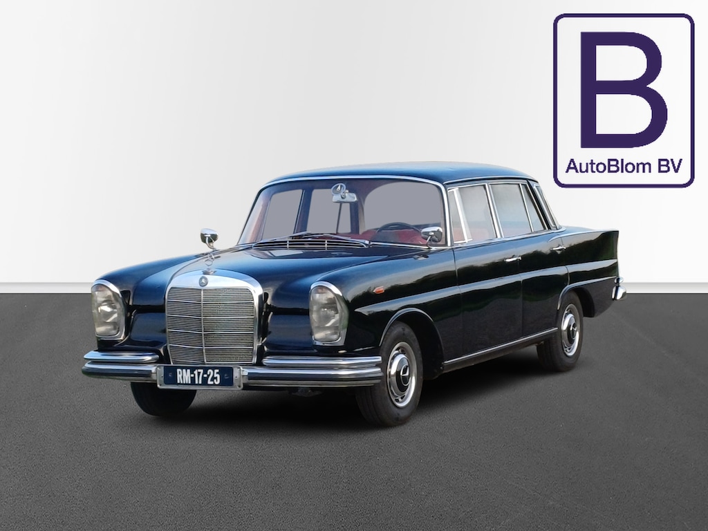 Mercedes-Benz S-klasse 220 W111 "Heckflosse" / Opknapper / Rijdt, remt en schakelt goed /