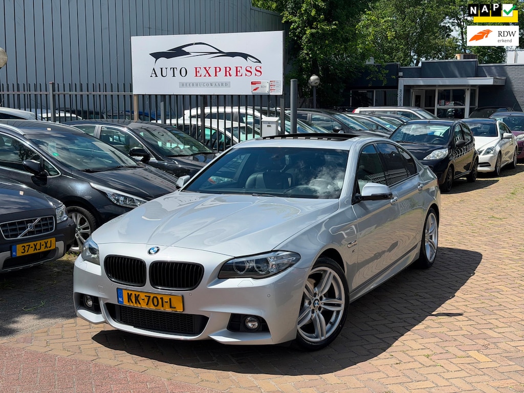 BMW 5-Serie 520i M Sport Edition High Executive/Leer/Cruise/Navi/Elektrische Stoel/Stoelverwarming/Xzenon/Elektrische stuur/Nap
