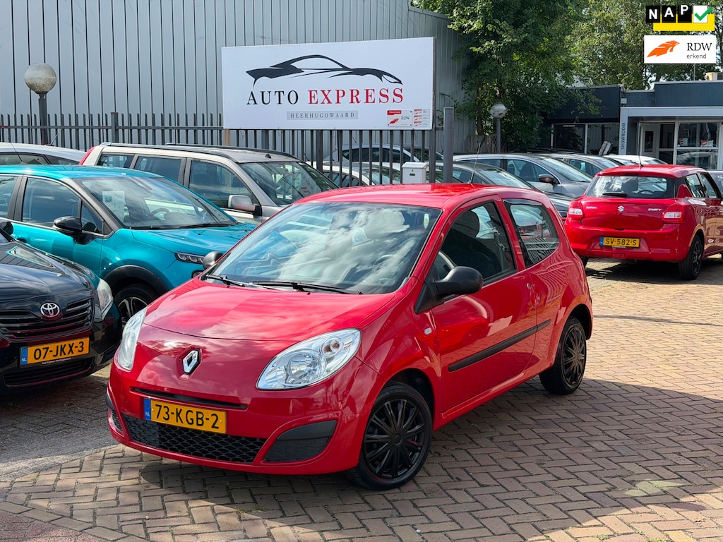 Renault Twingo 1.2 Authentique/Airco/Elektrische Raam/Stuurbekrachtiging/2E eigenaar/Nap/Nieuw Apk/3 Maanden Garantie
